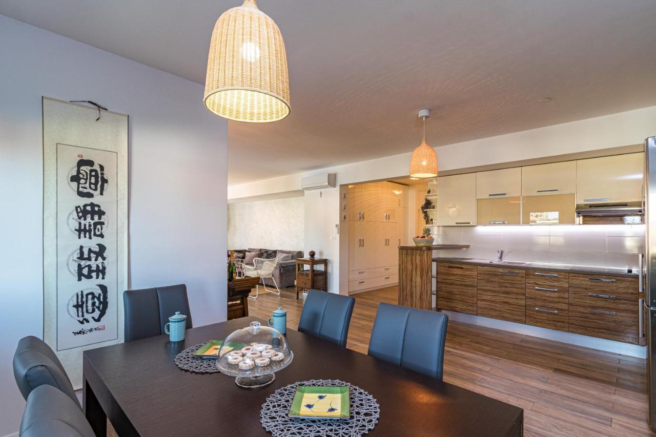 Lovely Istrian Apartment With A Private Swimming Pool And A Charming Garden Banjole Kültér fotó